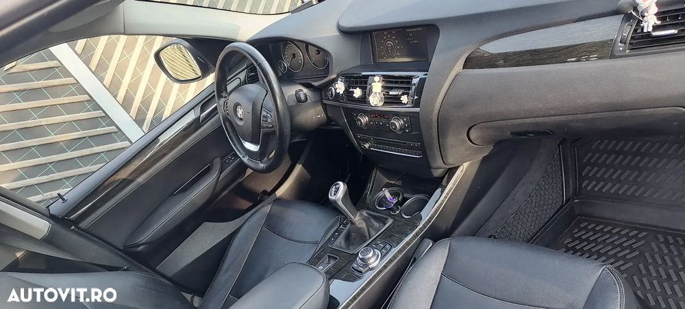 BMW X3 xDrive20d Blue Performance - 10