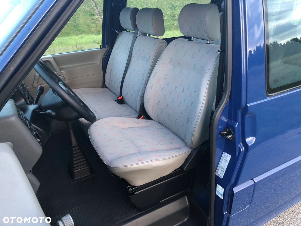 Volkswagen Transporter - 19