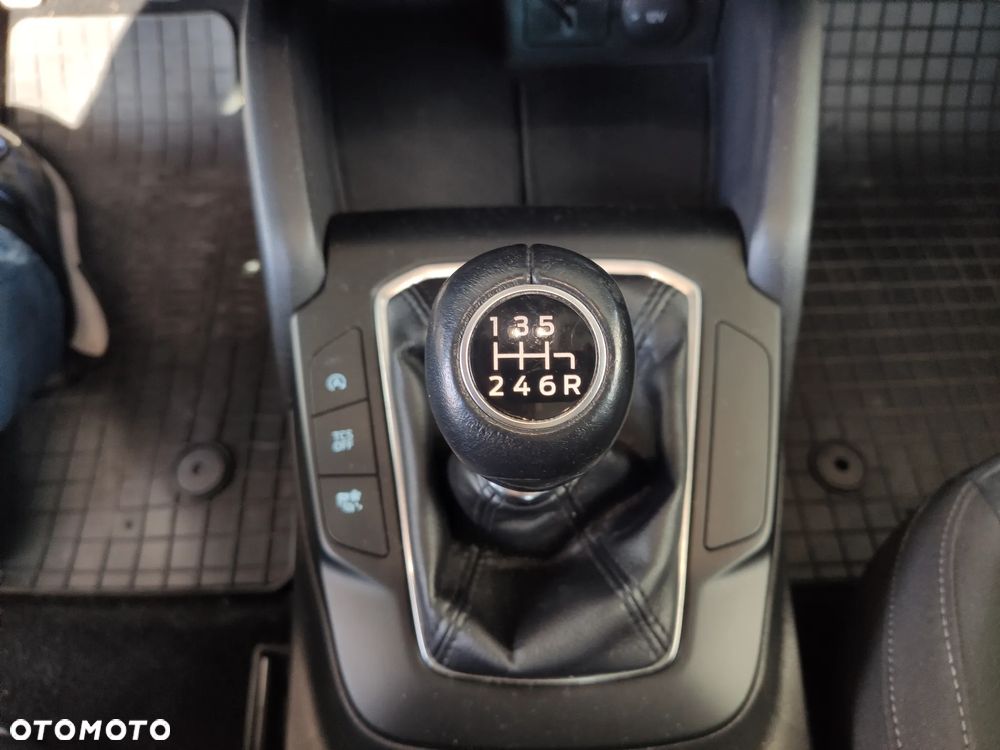 Ford Focus 1.0 EcoBoost Trend Edition - 29