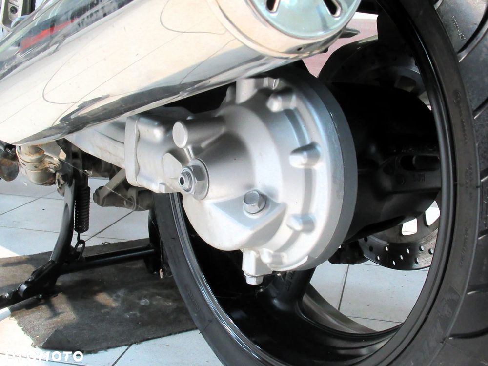 Yamaha FJR - 23