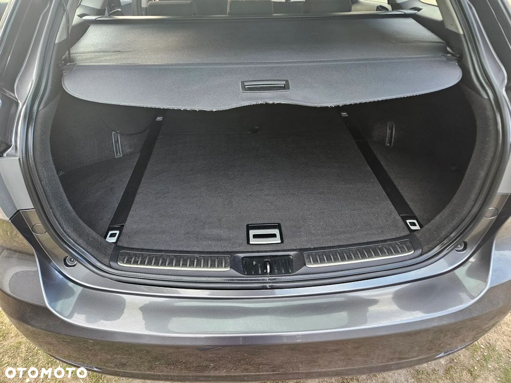 Toyota Avensis 1.8 Style - 20