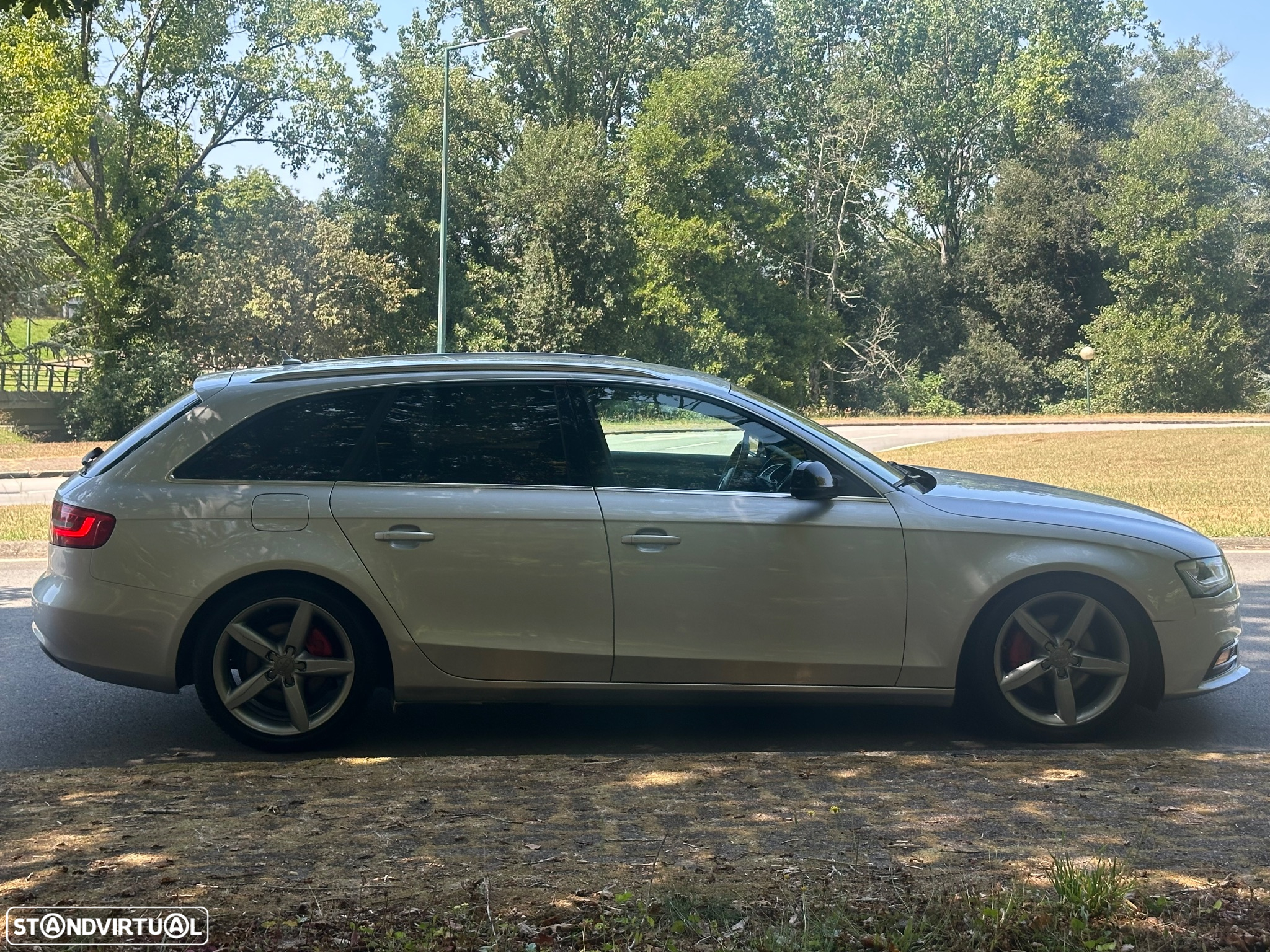 Audi A4 Avant 2.0 TDI multitronic Exclusive - 15