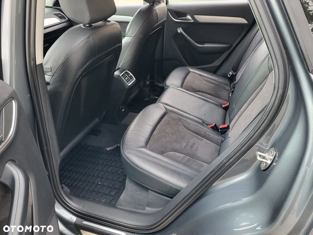 Audi Q3 2.0 TDI sport - 33