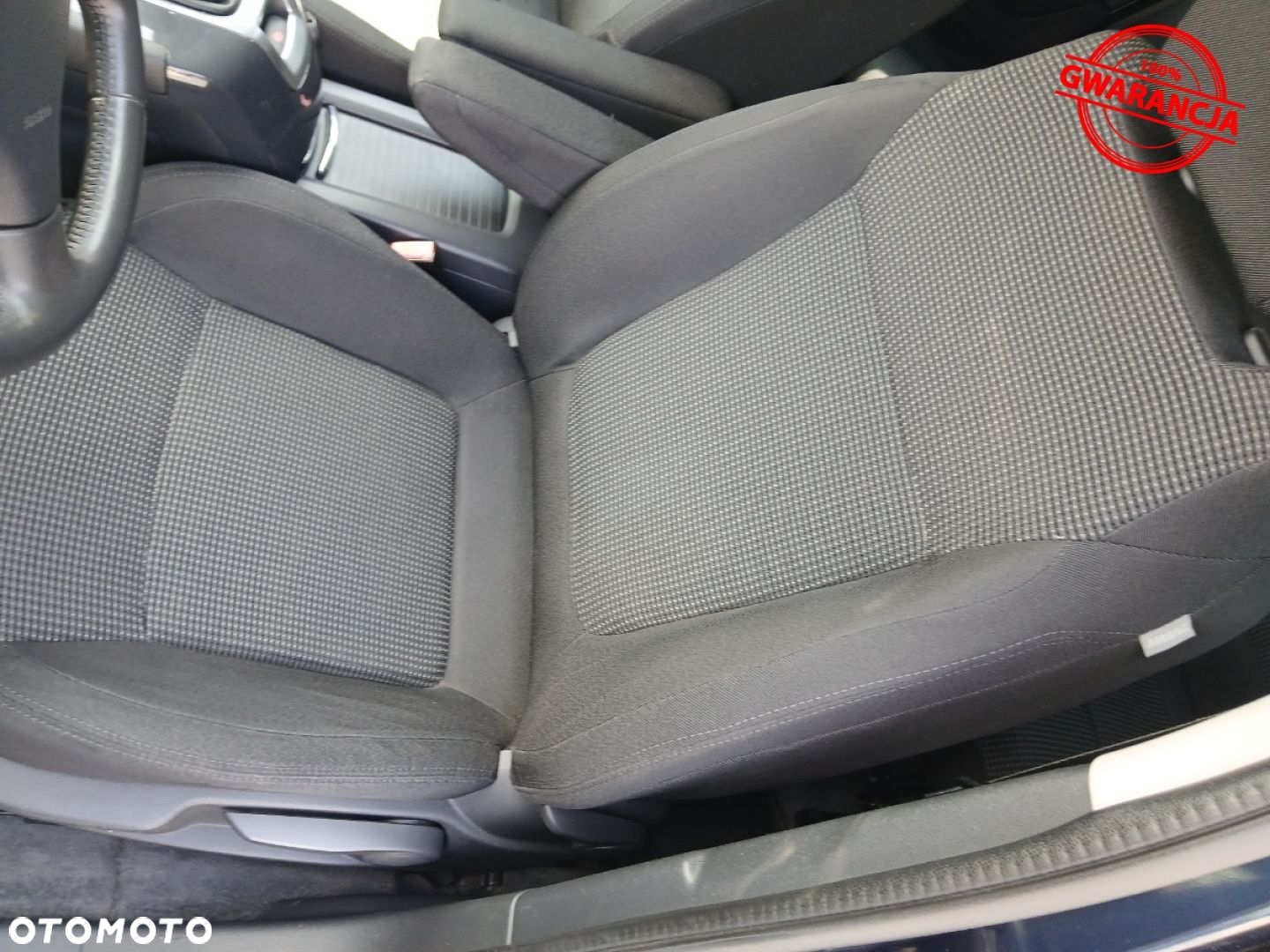 Peugeot 5008 - 31