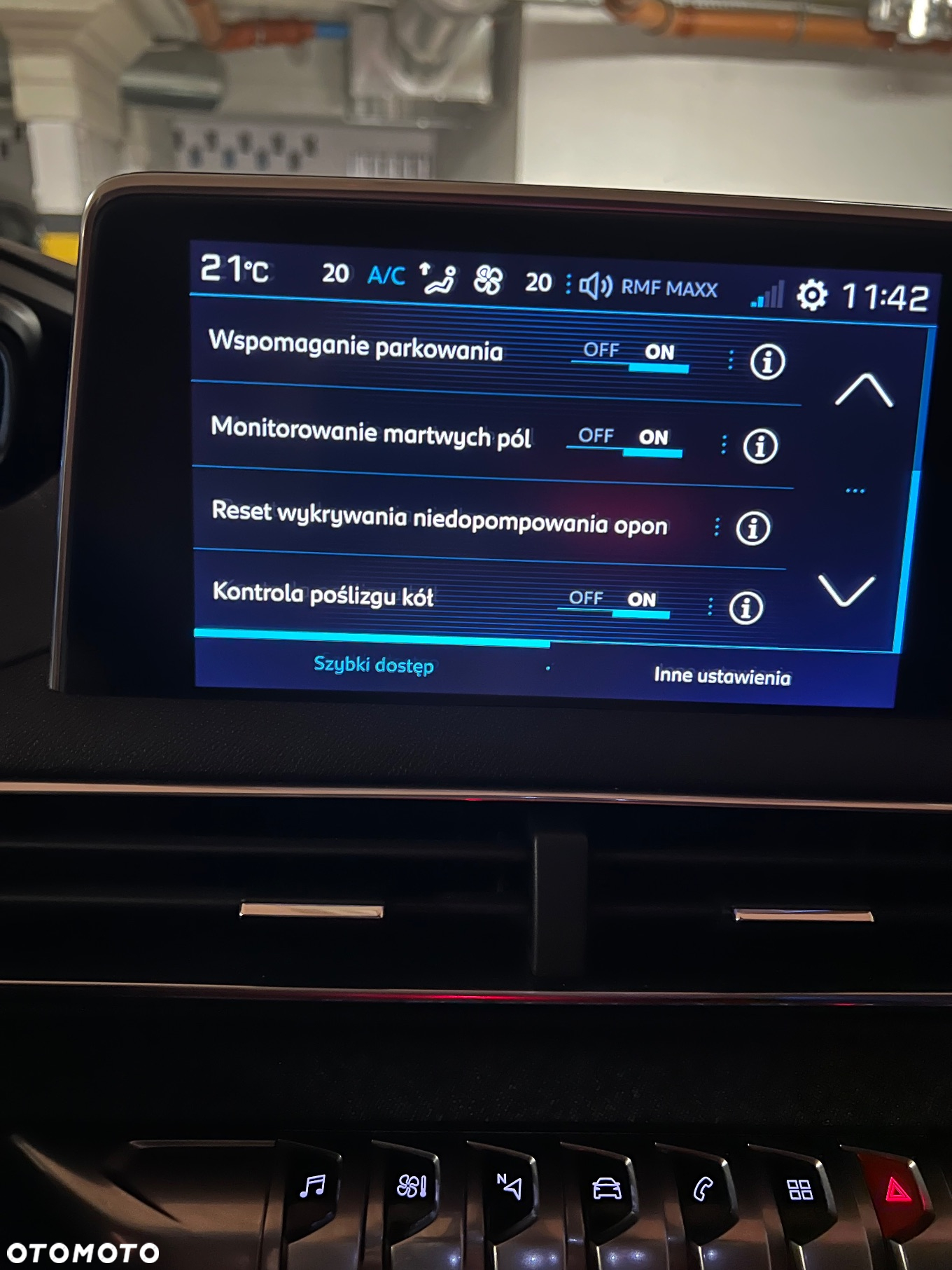 Peugeot 3008 2.0 BlueHDi Allure S&S - 31