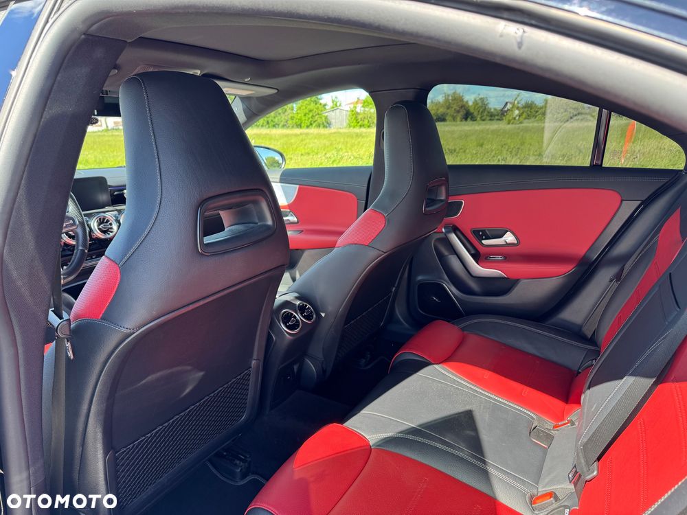 Mercedes-Benz CLA AMG 45 4-Matic 8G-DCT - 12