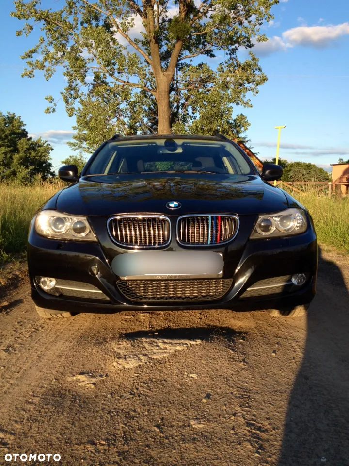 BMW Seria 3 318d DPF - 6