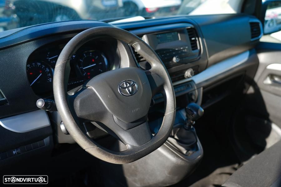 Toyota Proace Verso 1.5 D-4D L1 1.0T Comfort 9L - 11