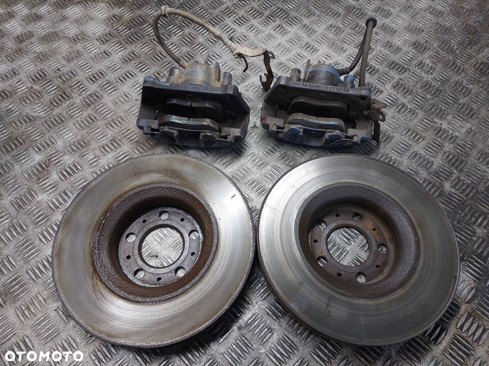 TARCZE HAMULCOWE PRZÓD + KLOCKI + ZACISKI VOLVO S80 I 2.5 TDI - 2