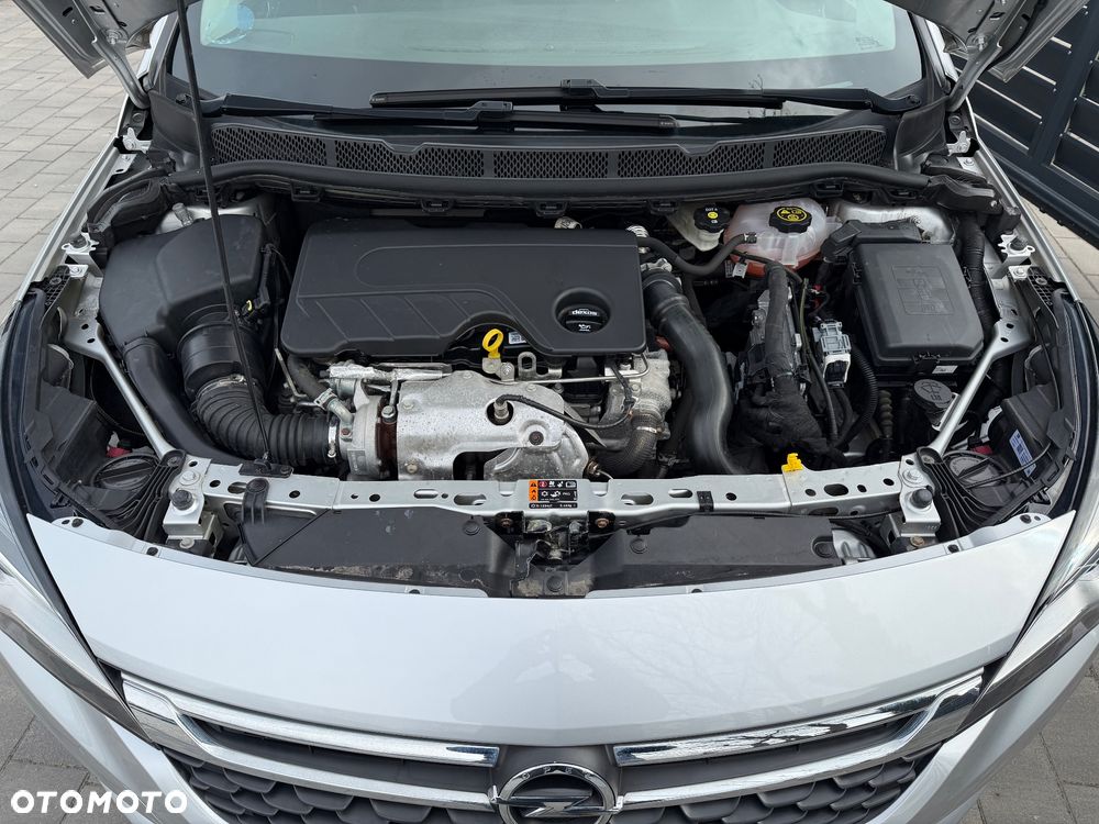 Opel Astra 1.6 CDTI Dynamic - 33