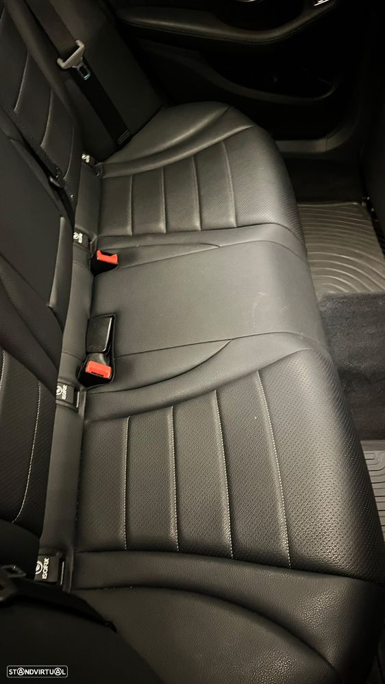 Mercedes-Benz C 220 (BlueTEC) d Station 7G-TRONIC AMG Line - 7