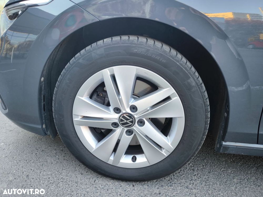 Volkswagen Golf 2.0 TDI Highline - 27