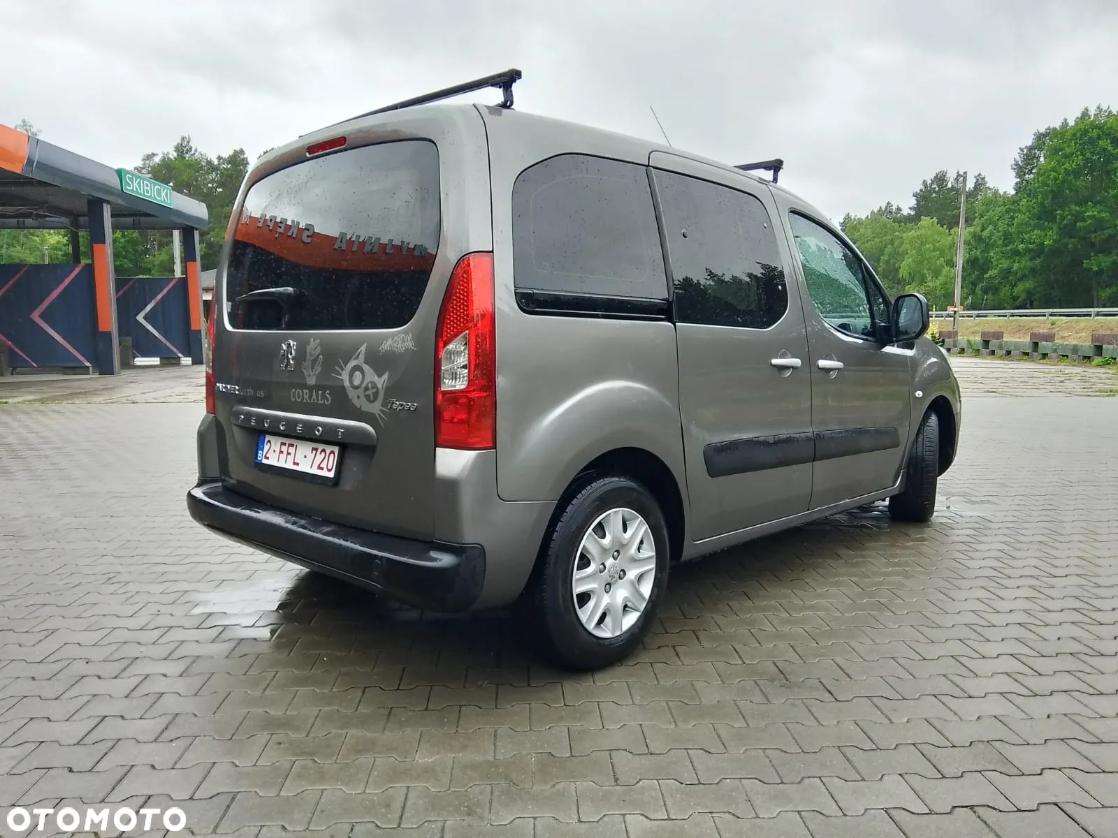 Peugeot Partner Tepee 90 Family - 16