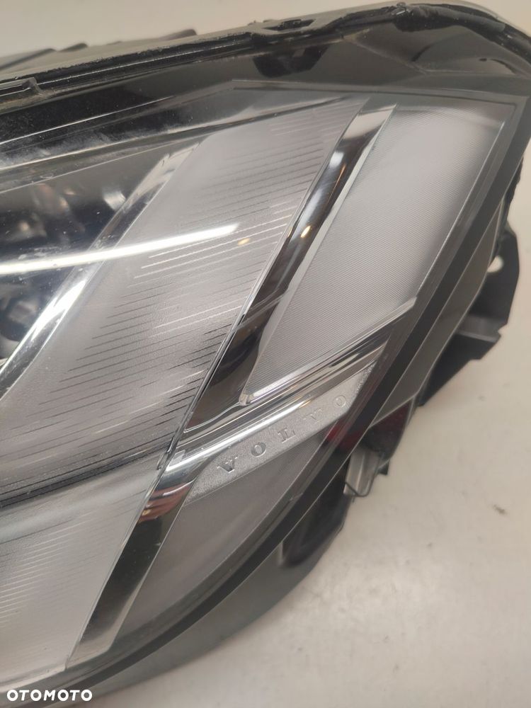 volvo s90 v90 mid led lampa lewy przód 32228682 - 12