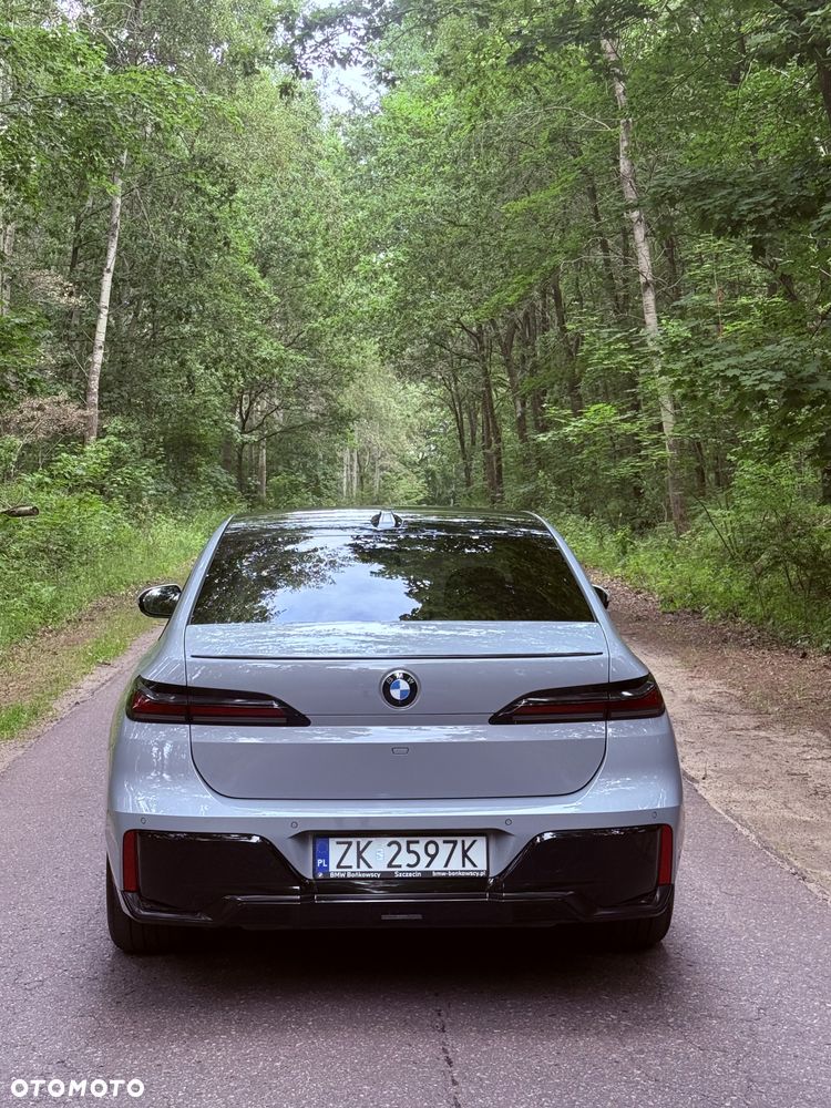 BMW Seria 7 - 6