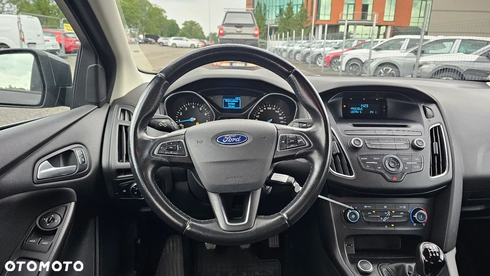 Ford Focus 1.6 Trend - 8