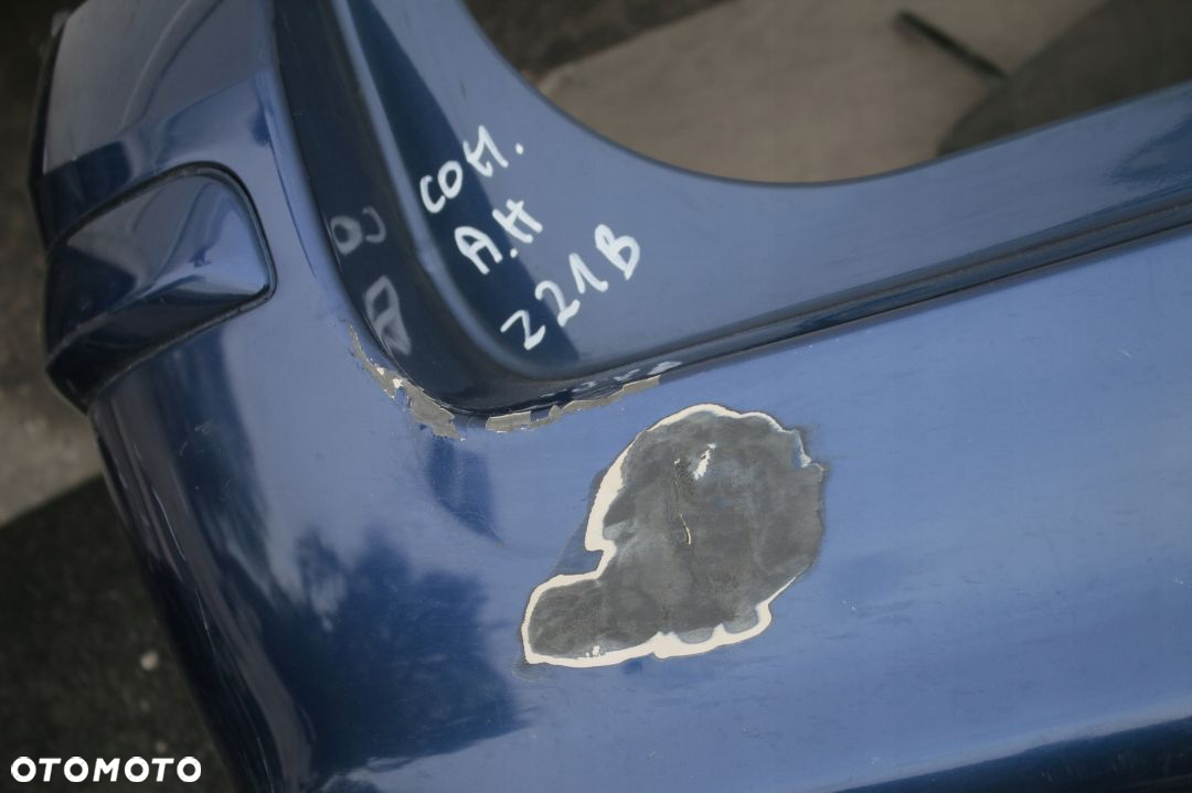 zderzak tylny Opel Astra H kombi - 2