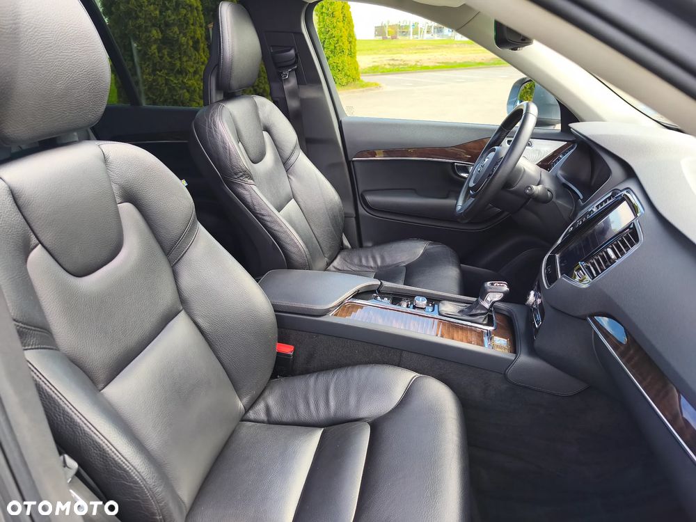 Volvo XC 90 T6 AWD Momentum 7os - 21