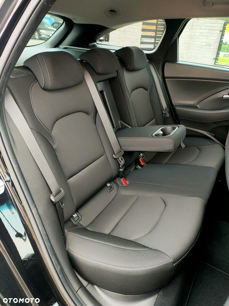 Hyundai i30 1.4 T-GDI Premium - 17