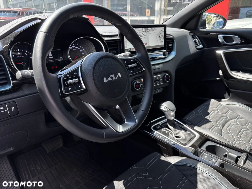 Kia XCeed 1.6 T-GDI Tribute DCT - 10