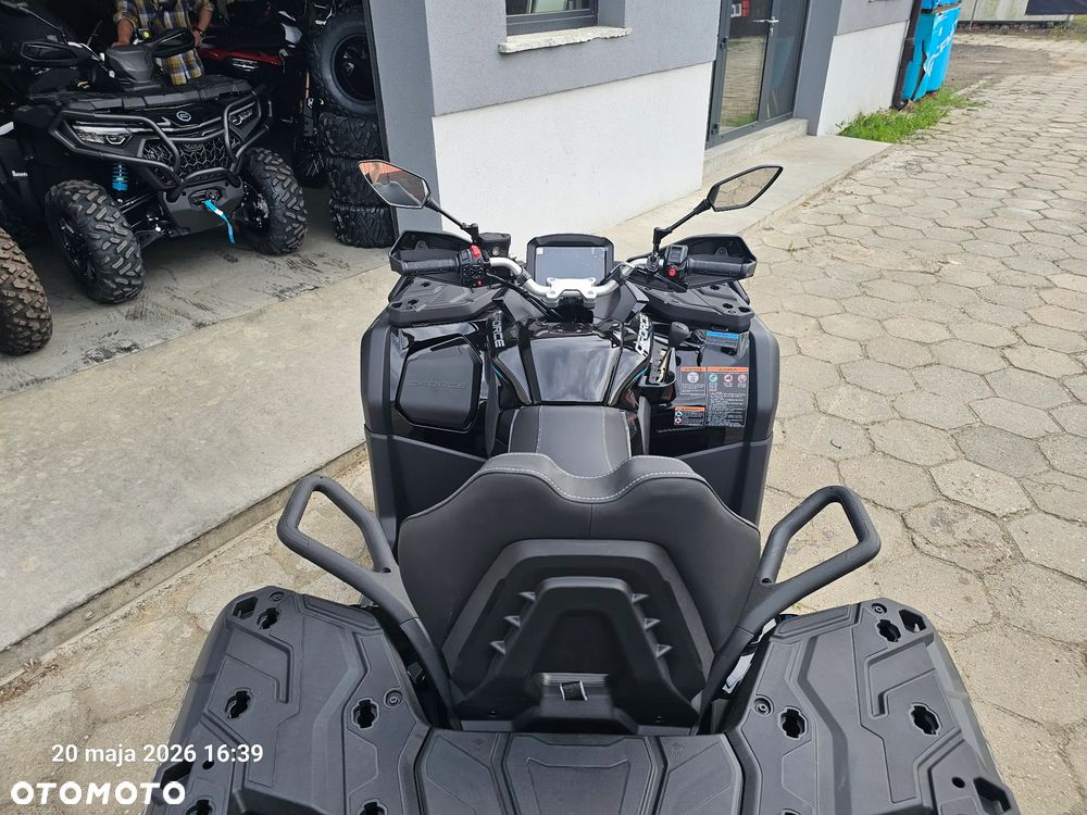 CFMoto CForce - 8