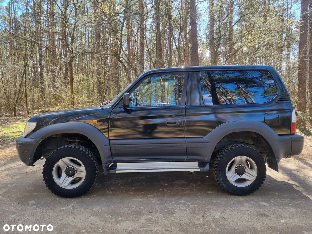 Toyota Land Cruiser - 7