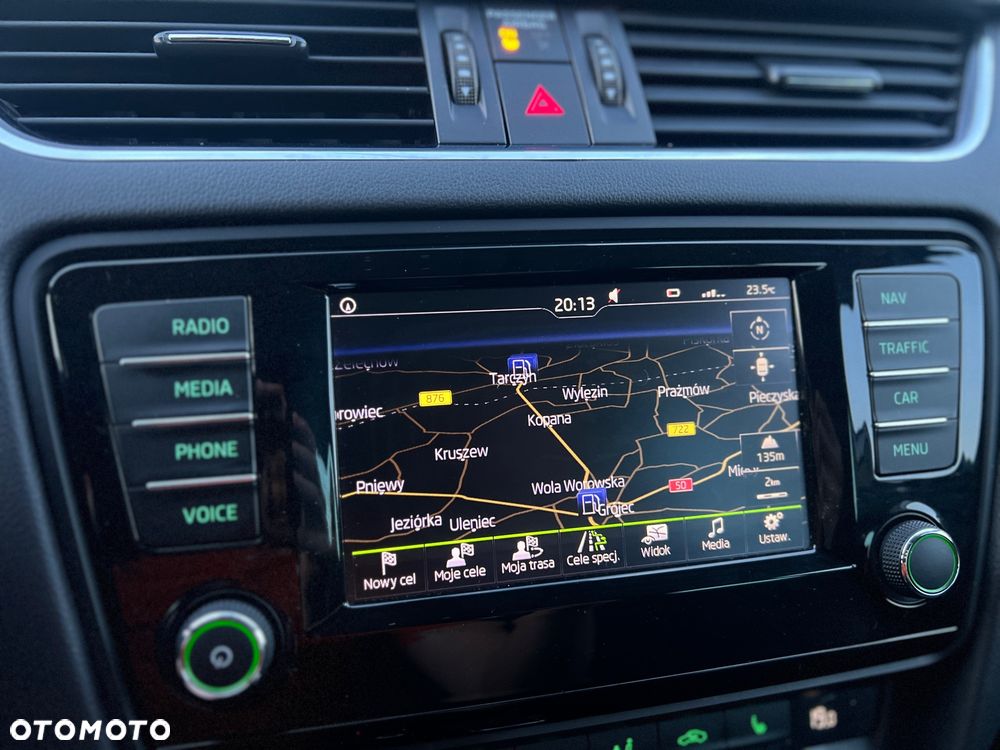 Skoda Octavia Scout 2.0 TDI 4x4 DSG - 22