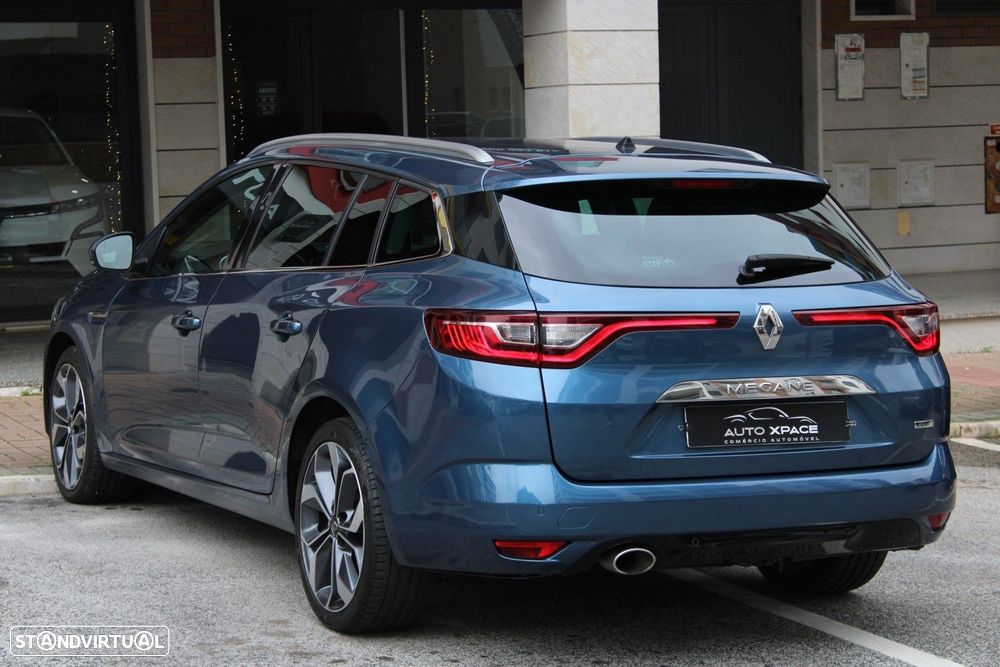 Renault Mégane Sport Tourer 1.5 dCi Bose Edition J18 - 9
