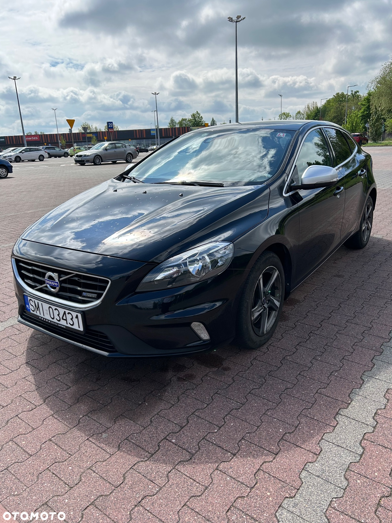 Volvo V40 D4 Drive-E R-Design Momentum - 2