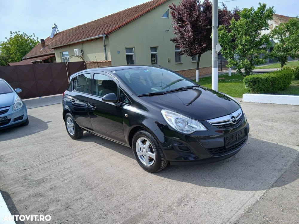 Opel Corsa - 1