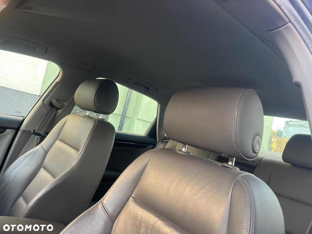 Audi A4 Limousine 2.4 Multitronic - 13