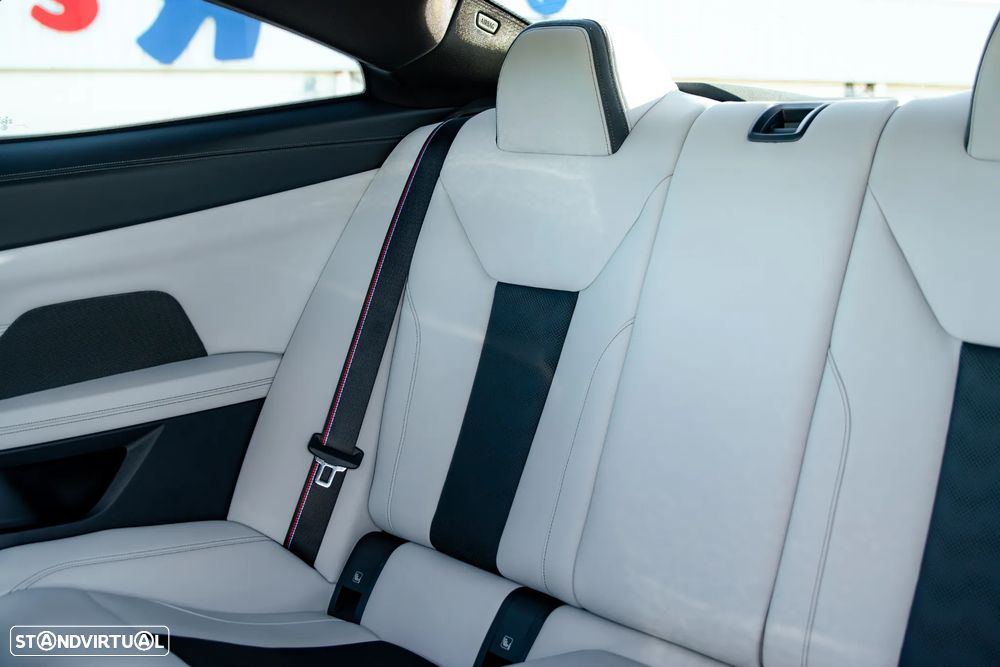 BMW M4 Competition - 29