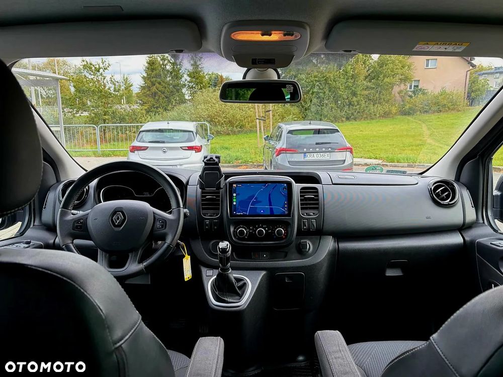 Renault Trafic - 16