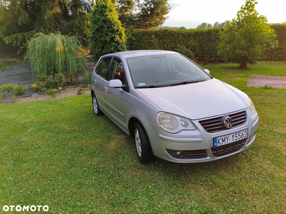 Volkswagen Polo 1.4 16V Trendline - 3