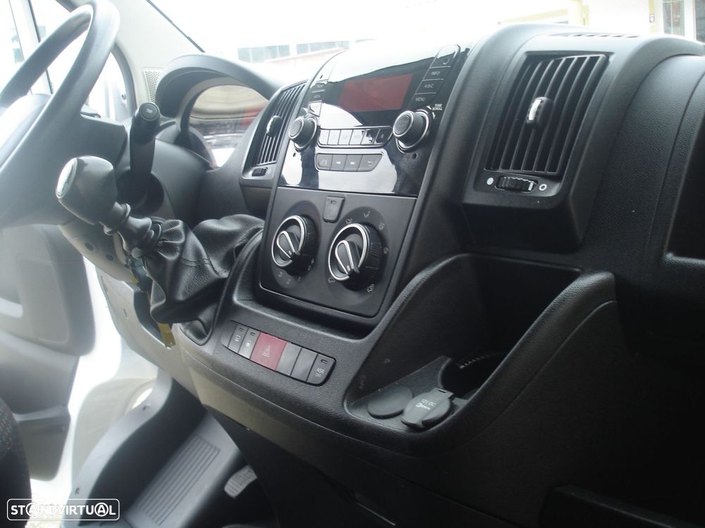 Peugeot Boxer 2200 HDI - 19