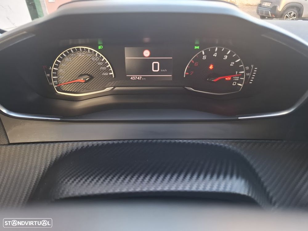 Peugeot 208 1.2 PureTech Active Pack - 12