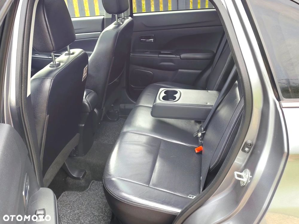 Mitsubishi ASX - 27