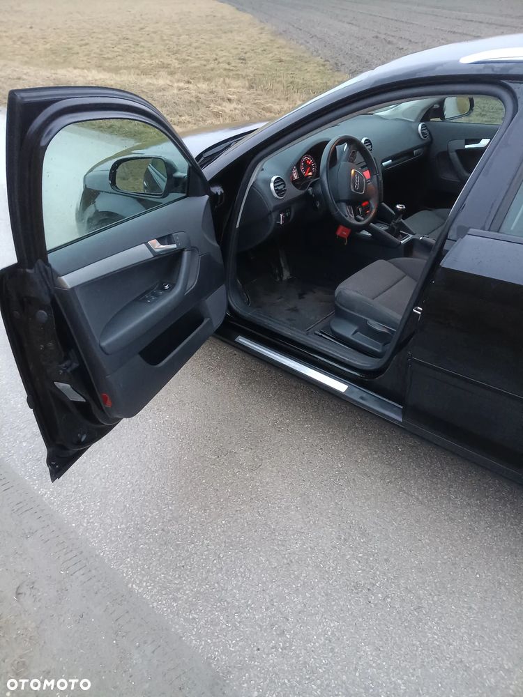 Audi A3 Sportback - 7