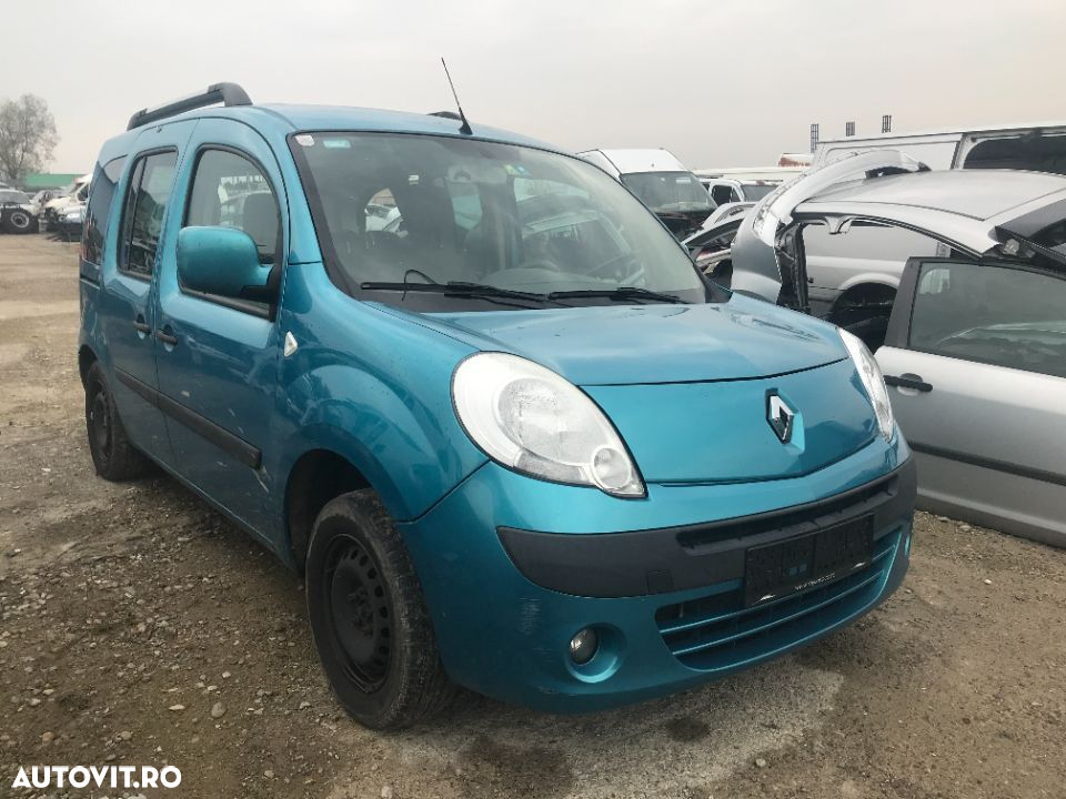 Dezmembrez Renault Kangoo 2009 - 2