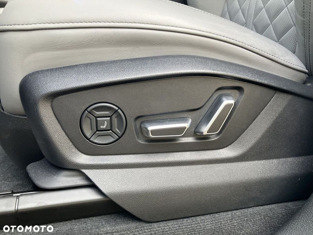 Audi Q7 - 17
