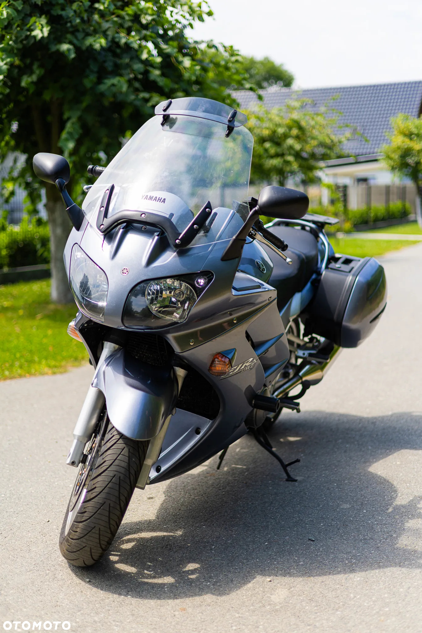 Yamaha FJR - 9