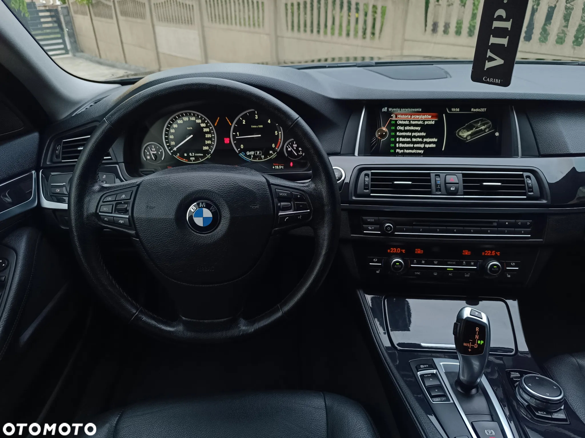 BMW Seria 5 520d Touring - 15