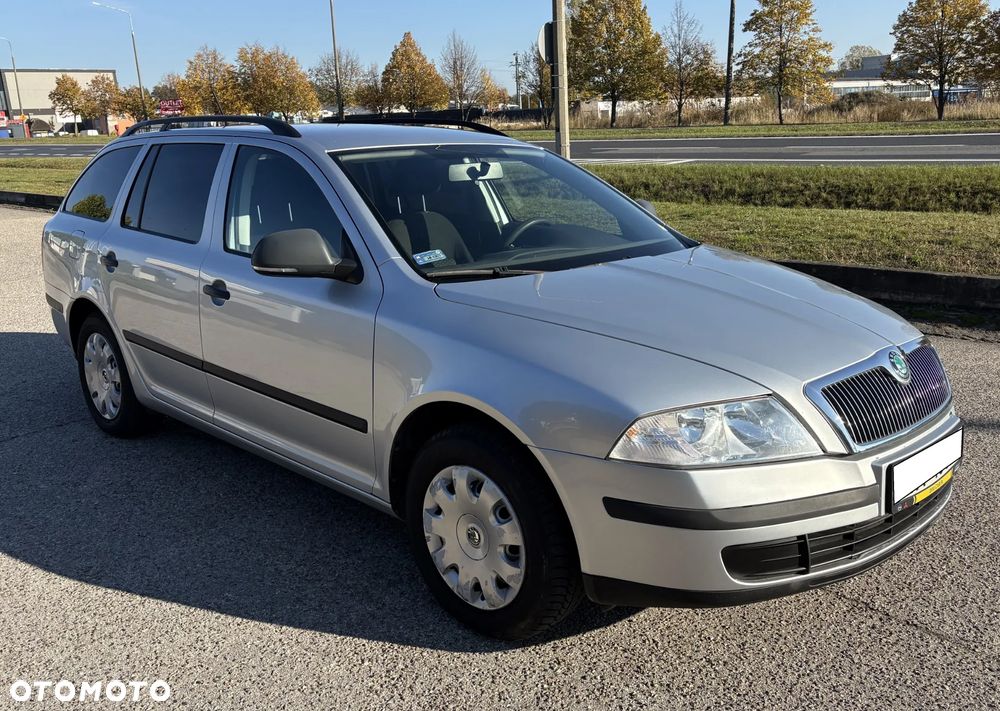 Skoda Octavia - 1