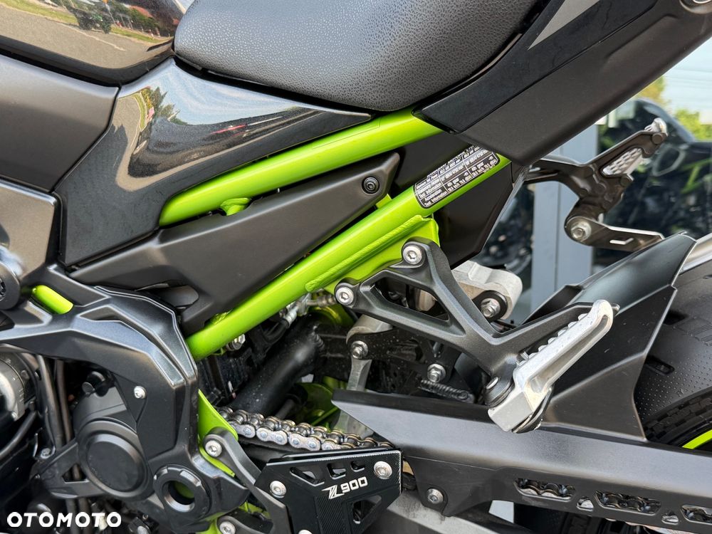 Kawasaki Z 900 - 30