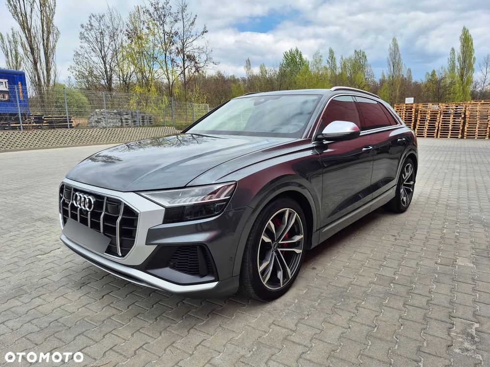 Audi SQ8 - 4