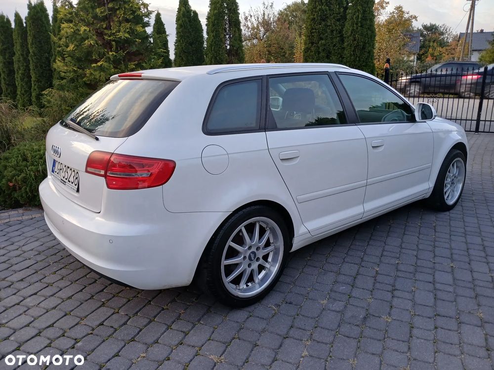 Audi A3 Sportback 1.6 Attraction - 10