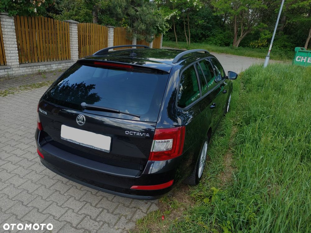 Skoda Octavia 2.0 TDI Premium Edition - 36