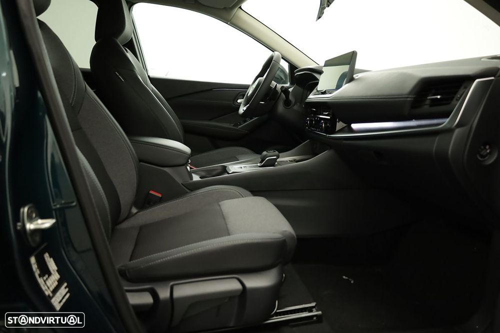 Nissan Qashqai 1.3 DIG-T N-Connecta LED Xtronic - 17