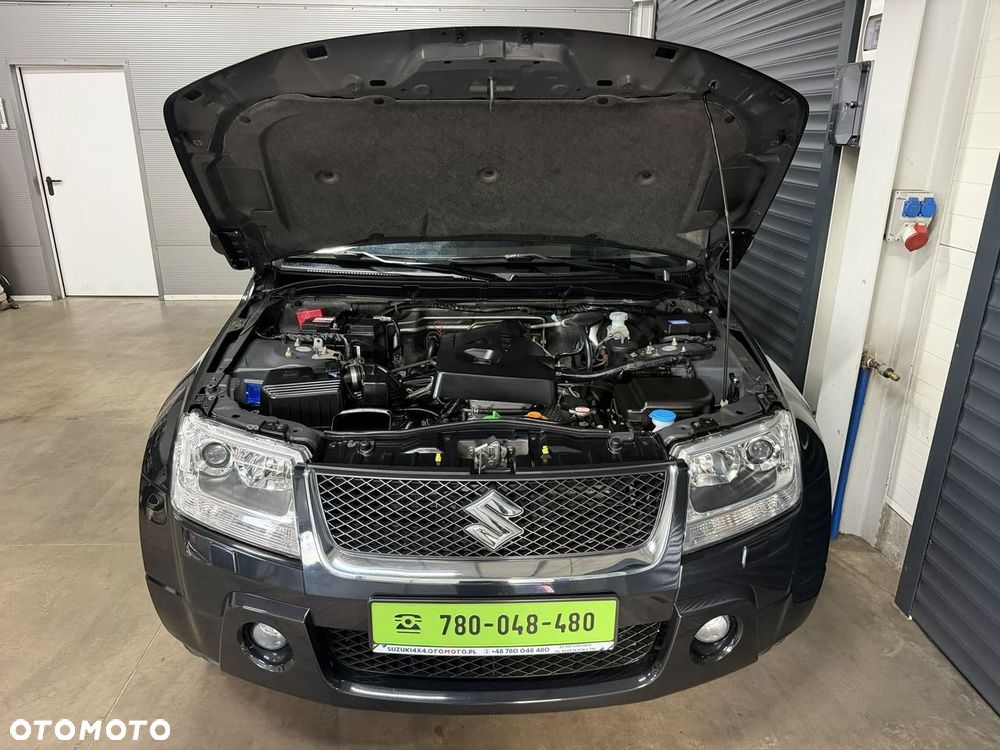 Suzuki Grand Vitara - 24