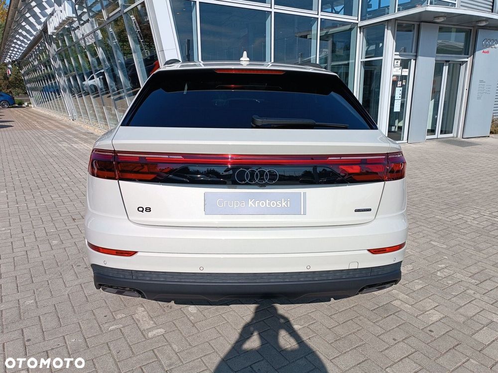 Audi Q8 - 6